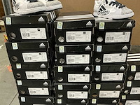Partij diverse adidas schoenen (47x) - afbeelding 9 van  14