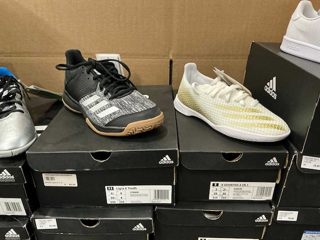 Partij diverse adidas schoenen (47x) - afbeelding 13 van  14