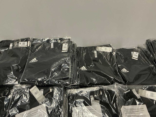 Partij diverse adidas shirts (147x) - afbeelding 22 van  25