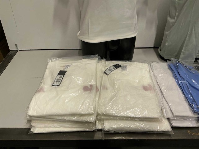 Partij diverse adidas shirts (52x) - afbeelding 5 van  7