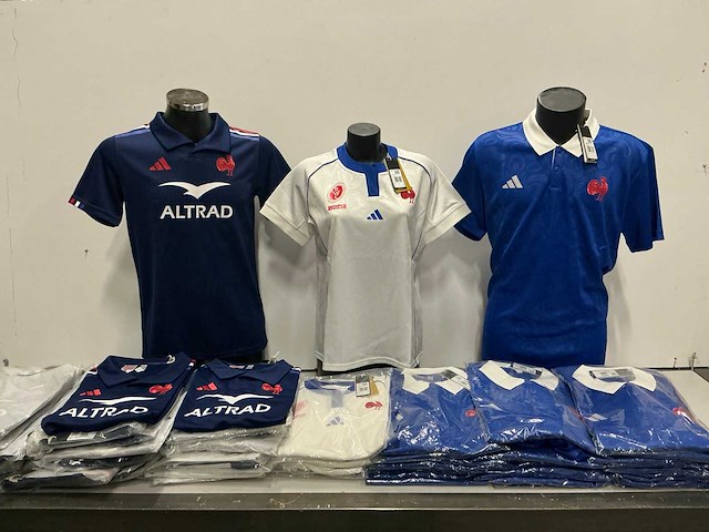 Partij diverse adidas shirts (63x) - afbeelding 1 van  10