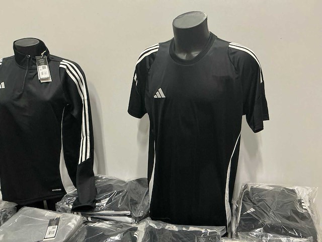 Partij diverse adidas shirts/longsleeves (78x) - afbeelding 7 van  14