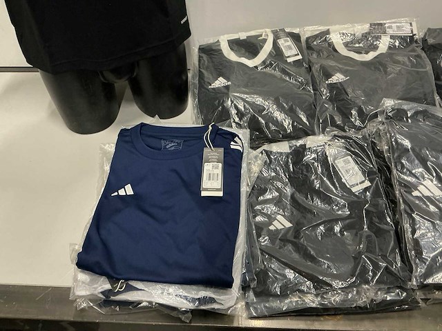 Partij diverse adidas shirts/polo’s (78x) - afbeelding 10 van  15