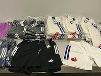Partij diverse adidas shorts (49x) - afbeelding 4 van  10