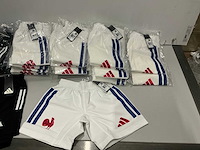 Partij diverse adidas shorts (49x) - afbeelding 5 van  10