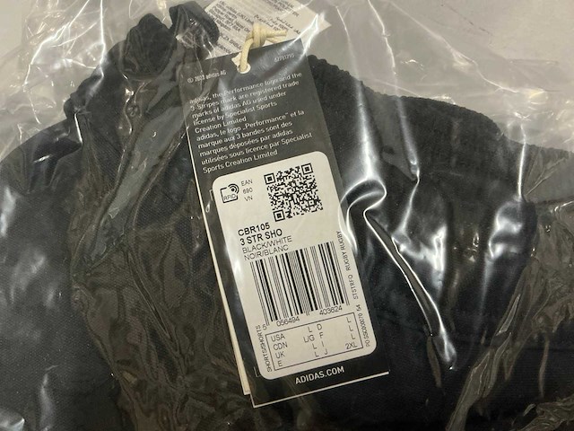 Partij diverse adidas shorts (59x) - afbeelding 9 van  11