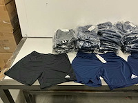 Partij diverse adidas shorts (69x) - afbeelding 2 van  8