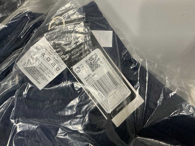Partij diverse adidas shorts (69x) - afbeelding 6 van  8
