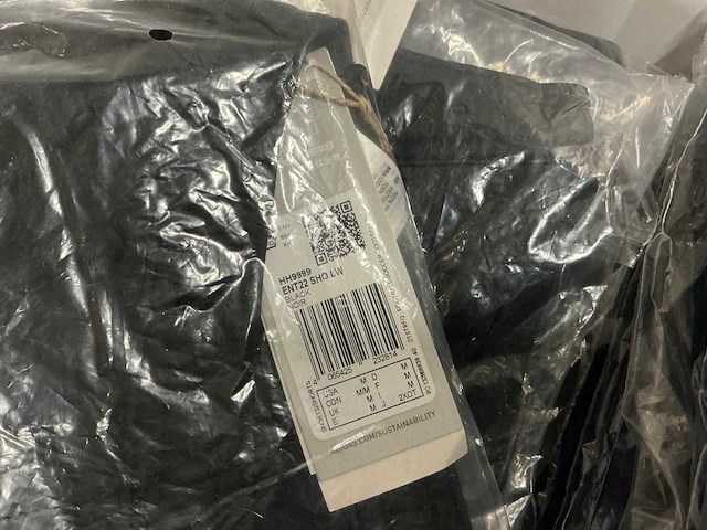 Partij diverse adidas shorts (69x) - afbeelding 8 van  8