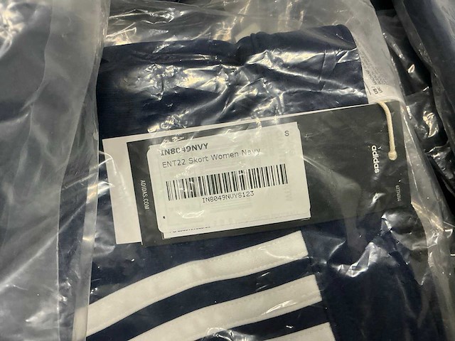Partij diverse adidas shorts/skorts (136x) - afbeelding 5 van  19
