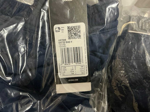 Partij diverse adidas shorts/skorts (136x) - afbeelding 10 van  19
