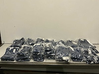 Partij diverse adidas shorts/skorts (136x) - afbeelding 12 van  19