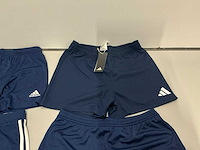 Partij diverse adidas shorts/skorts (136x) - afbeelding 14 van  19