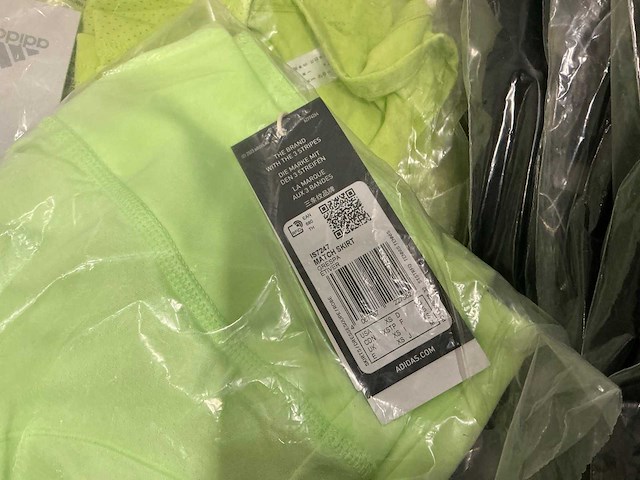 Partij diverse adidas skirts (78x) - afbeelding 12 van  12