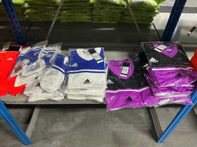 Partij diverse adidas sport shirts (40x) - afbeelding 2 van  6