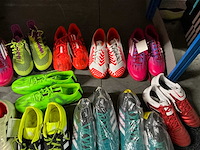 Partij diverse adidas turf/indoor schoenen (107x) - afbeelding 9 van  35