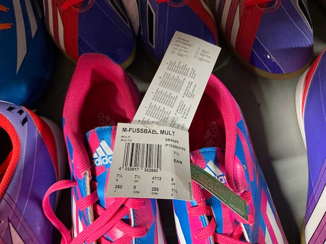 Partij diverse adidas turf/indoor schoenen (107x) - afbeelding 16 van  35
