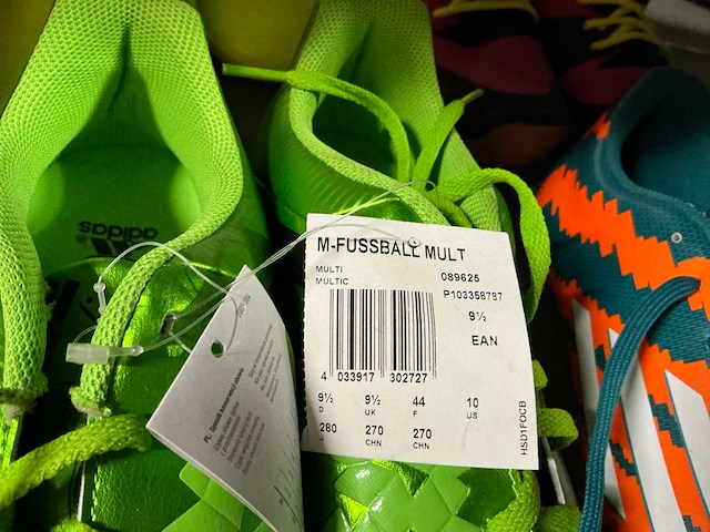 Partij diverse adidas turf/indoor schoenen (107x) - afbeelding 21 van  35