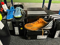 Partij diverse adidas turf/indoor schoenen (107x) - afbeelding 27 van  35