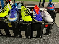 Partij diverse adidas turf/indoor schoenen (107x) - afbeelding 29 van  35