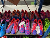 Partij diverse adidas turf/indoor schoenen (107x) - afbeelding 34 van  35