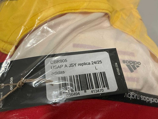 Partij diverse adidas usap shirts & shorts (36x) - afbeelding 12 van  13