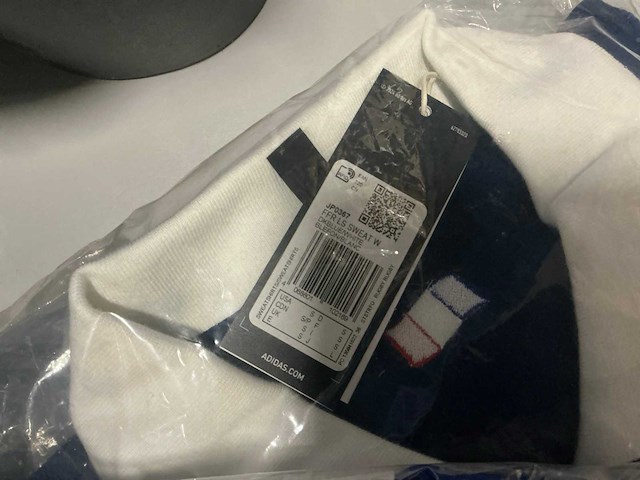 Partij diverse adidas vesten/shirts/longsleeves (49x) - afbeelding 7 van  15
