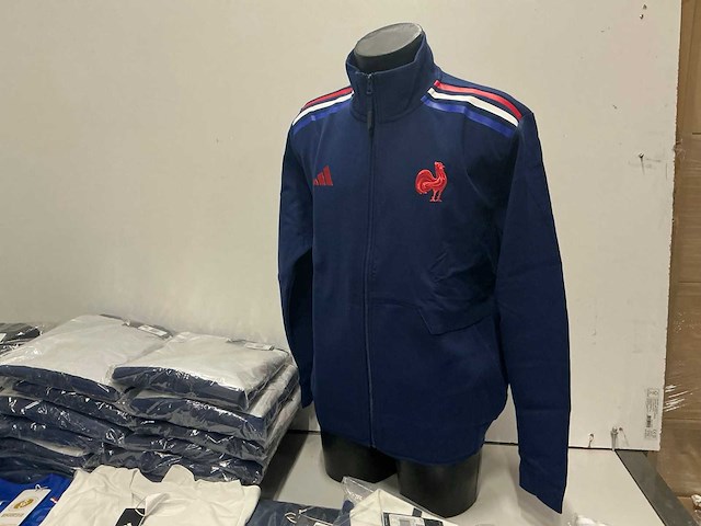 Partij diverse adidas vesten/shirts/longsleeves (49x) - afbeelding 10 van  15