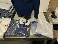 Partij diverse adidas vesten/shirts/longsleeves (49x) - afbeelding 15 van  15