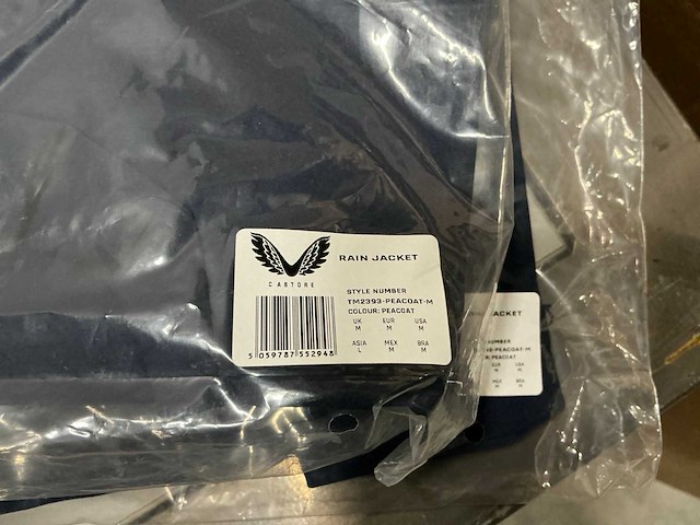 Partij diverse adidas/castore/davidluke kleding (101x) - afbeelding 11 van  19