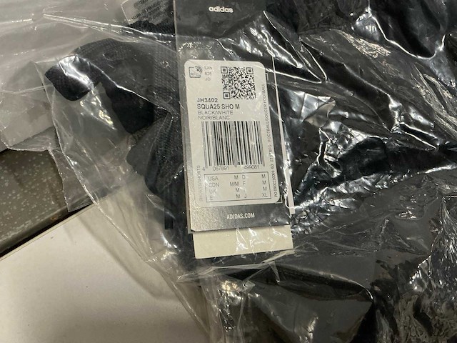 Partij diverse adidas/castore/davidluke kleding (101x) - afbeelding 16 van  19