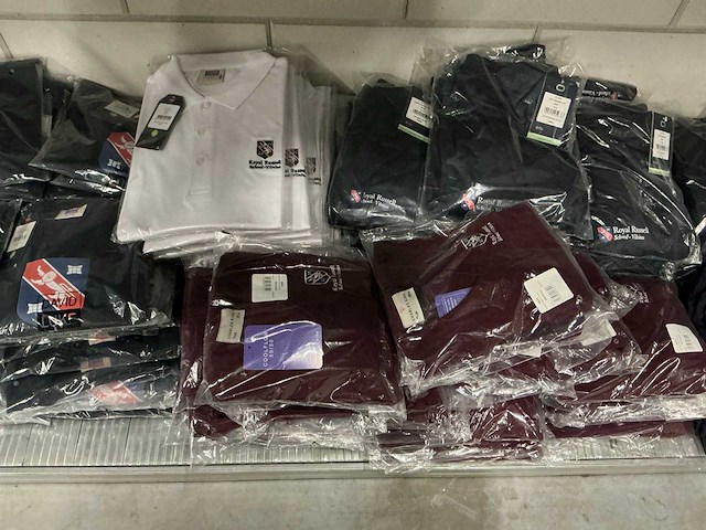 Partij diverse adidas/davidluke/beechfield kleding/accessoires (415x) - afbeelding 7 van  16