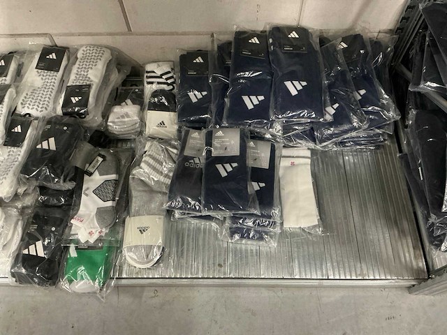 Partij diverse adidas/errea sokken (126x) - afbeelding 5 van  10