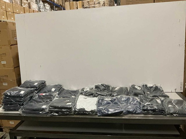 Partij diverse adidas/jobman/clique kleding (68x) - afbeelding 1 van  23