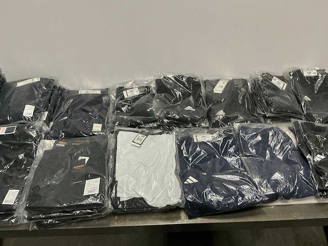 Partij diverse adidas/jobman/clique kleding (68x) - afbeelding 17 van  23
