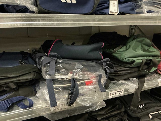 Partij diverse adidas&marathon rugzakken (80x) - afbeelding 8 van  11