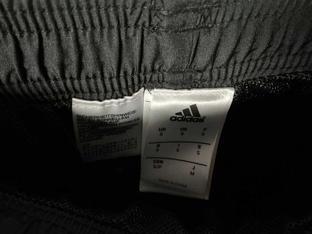 Partij diverse adidas/nike/puma/underarmour/etc trainingsbroeken (55x) - afbeelding 2 van  16