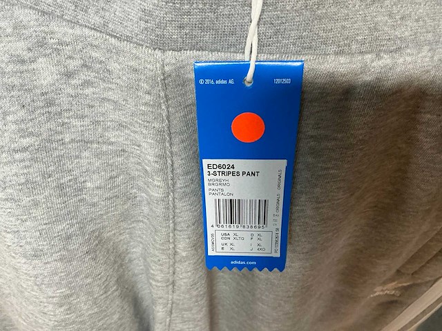 Partij diverse adidas/nike/puma/underarmour/etc trainingsbroeken (55x) - afbeelding 7 van  16