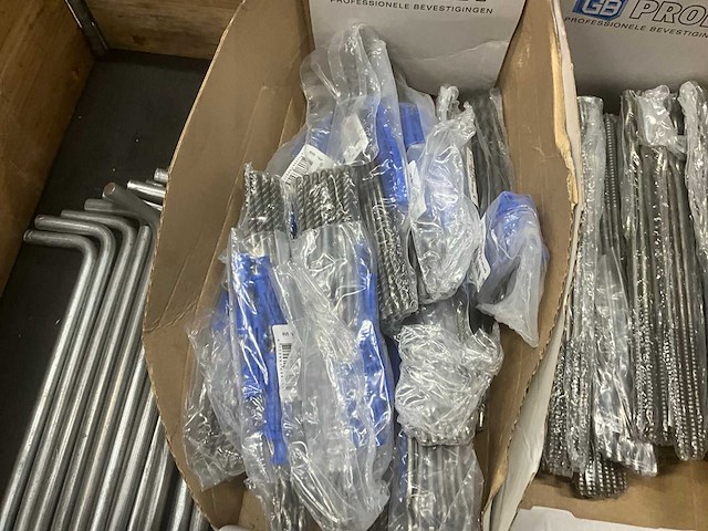 Partij diverse ankers en spouwankers - afbeelding 12 van  16