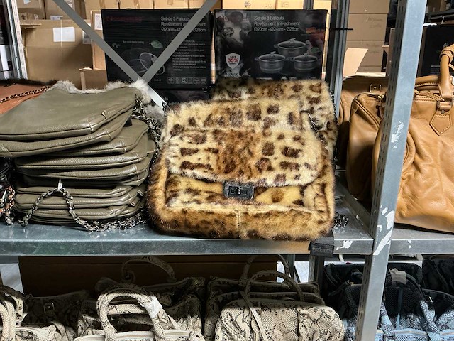 Partij diverse antichic tassen (127x) - afbeelding 3 van  20