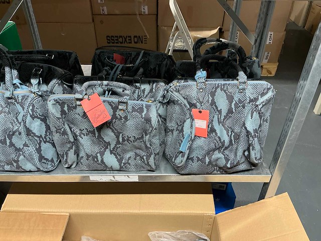 Partij diverse antichic tassen (127x) - afbeelding 8 van  20