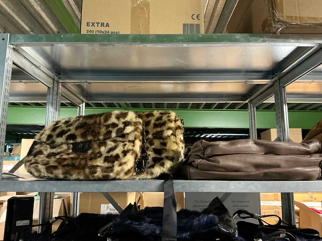 Partij diverse antichic tassen (127x) - afbeelding 14 van  20