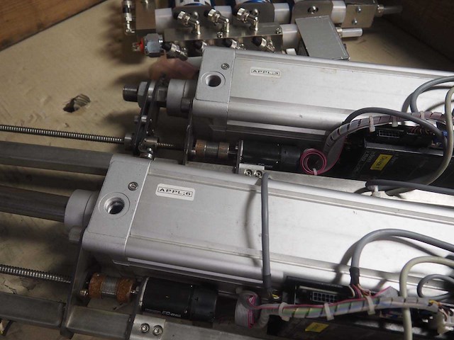 Partij diverse apparatuur waaronder festo pneumatiek en trumpf filter opstellingen - afbeelding 8 van  10