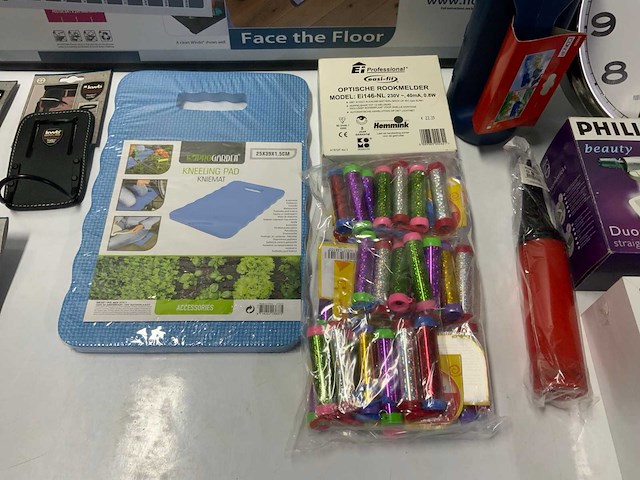 Partij diverse artikelen - afbeelding 6 van  11