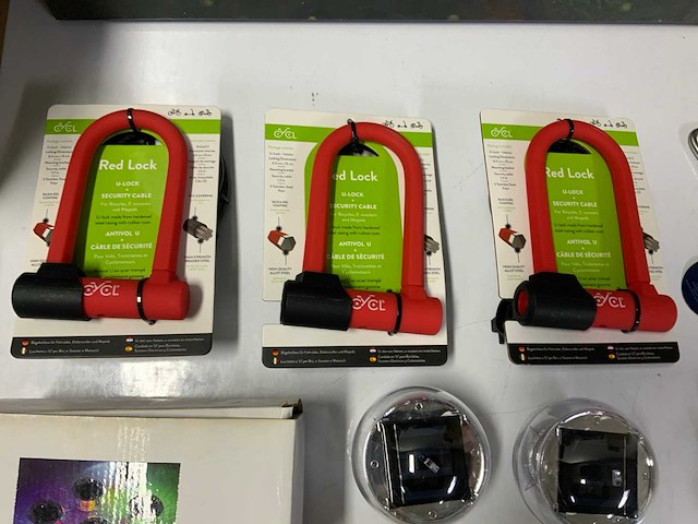 Partij diverse artikelen - afbeelding 5 van  9