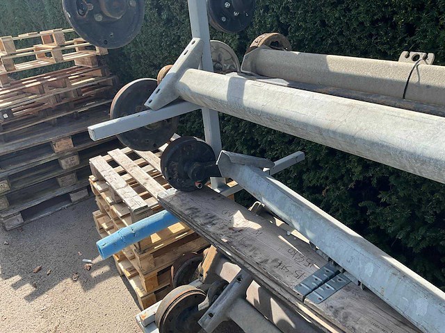 Partij diverse assen (9x) - afbeelding 1 van  2