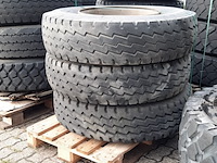 Partij diverse auto en vrachtwagenbanden, o.a continental, goodyear, o.a g186 - afbeelding 25 van  53