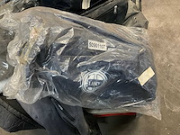 Partij diverse auto hoezen, jassen, tassen - afbeelding 5 van  5