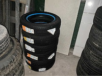 Partij diverse autobanden o.a. jeep nekaf/willy - afbeelding 4 van  9