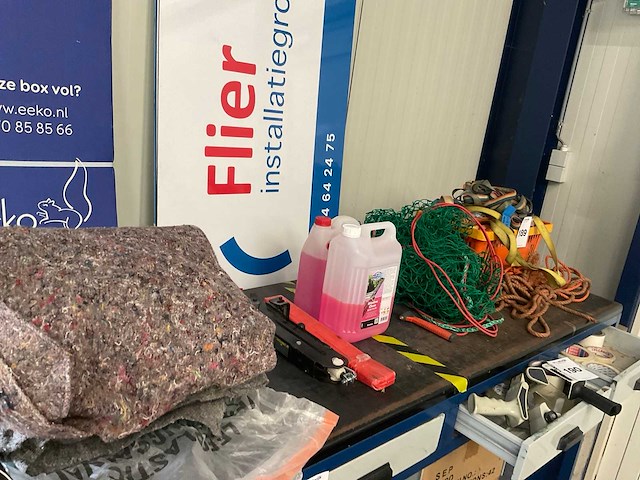 Partij diverse automaterialen - afbeelding 1 van  4